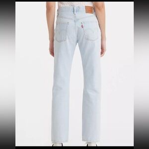 Levi’s Light Wash Jeans